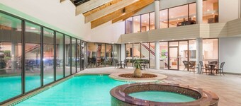 Wyndham Virginia Beach Oceanfront