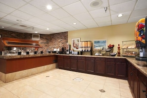 Free daily continental breakfast