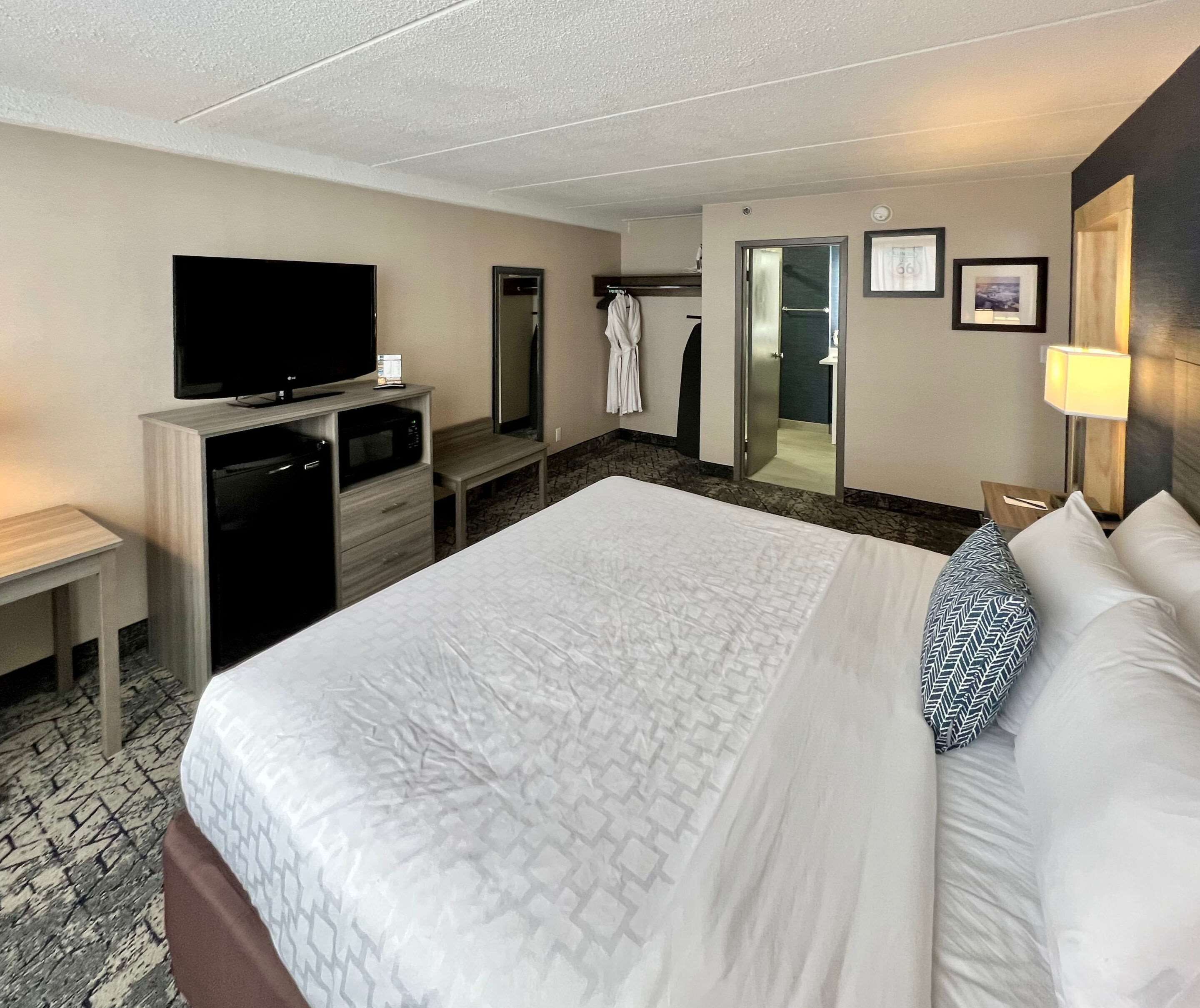 Photo - Clarion Hotel & Convention Center Joliet