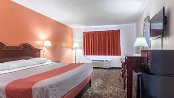 Caja de seguridad en la habitación y escritorio