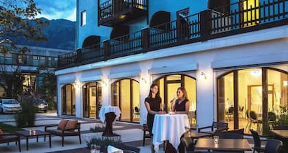 Alphotel