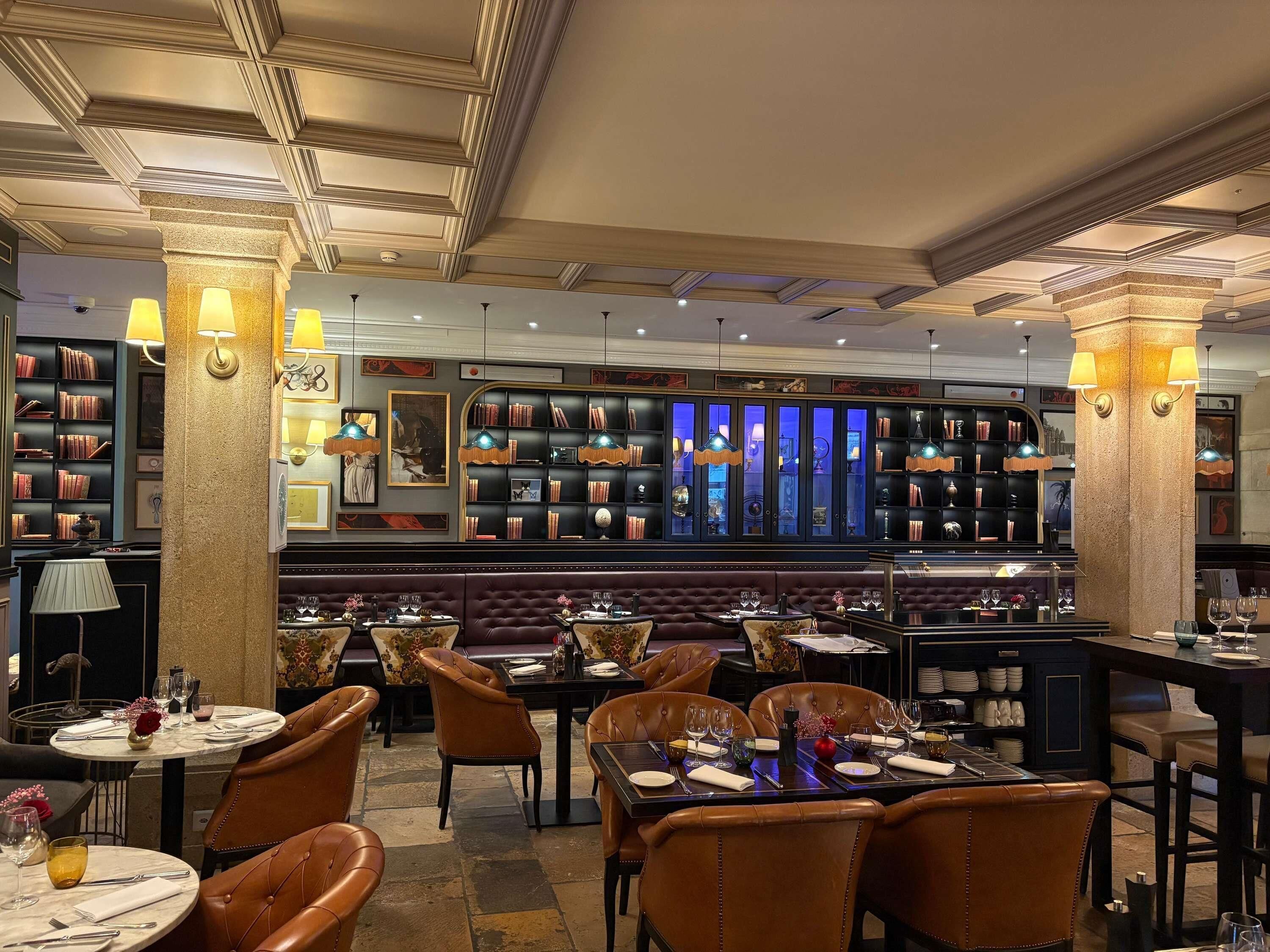 Breakfast, lunch and dinner served