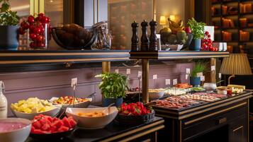 Desayuno completo diario (CHF 37 por persona)