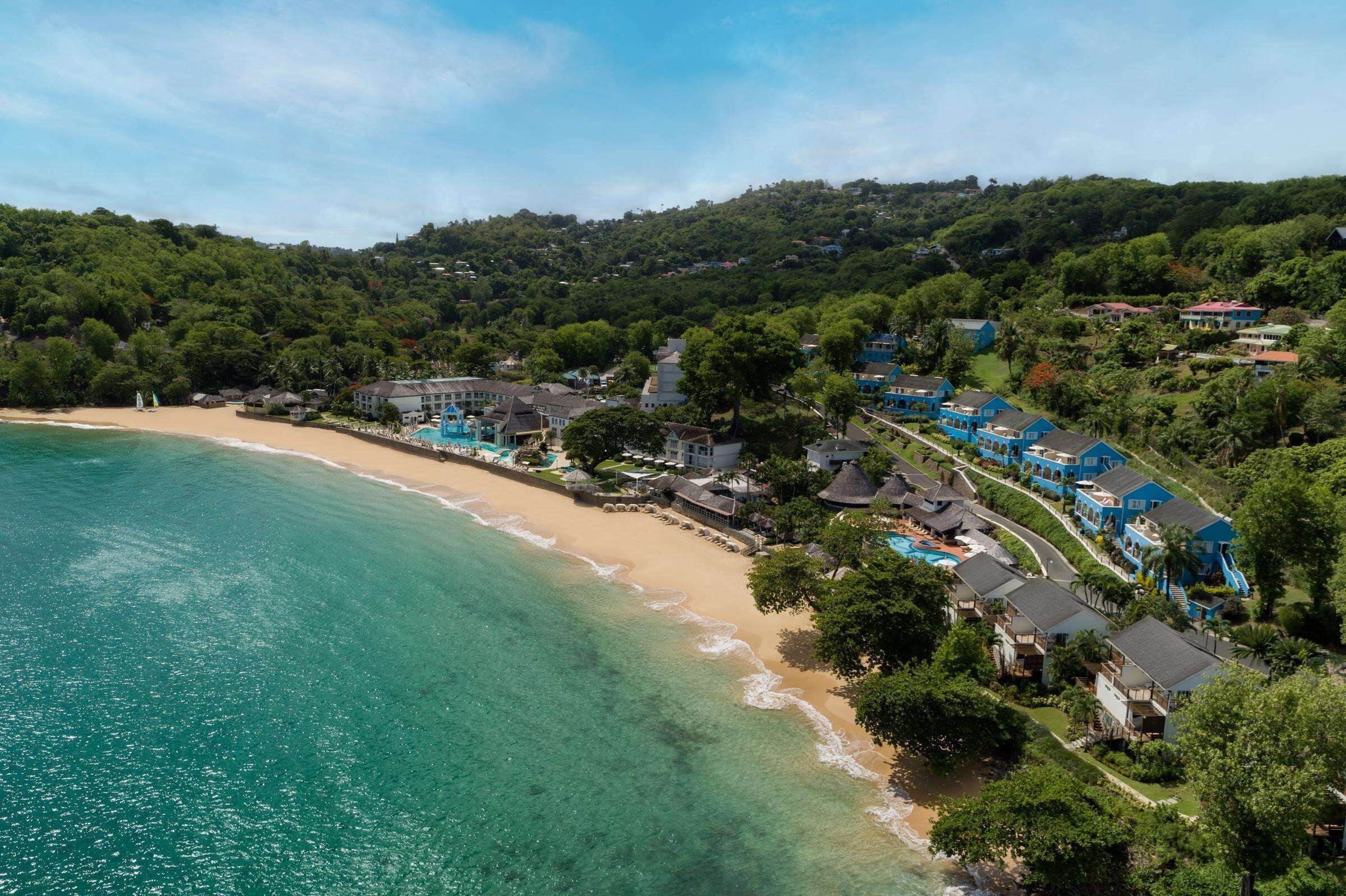 Private beach, white sand, beach cabanas, sun loungers