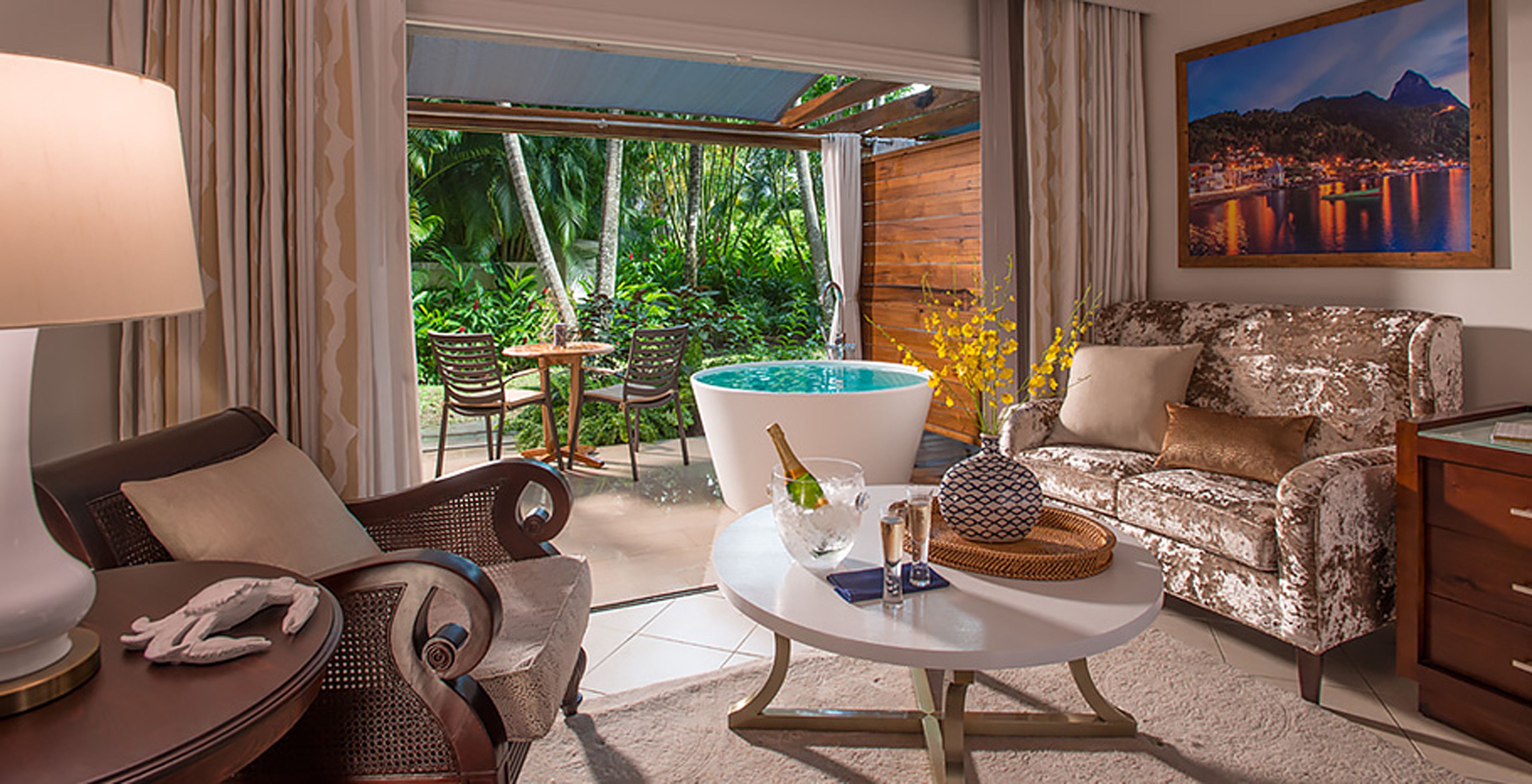 Sandals regency la toc rooms hot sale