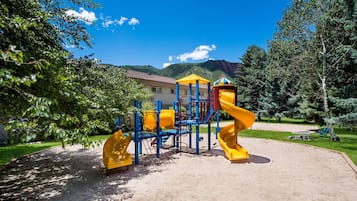 Children's play area - outdoor