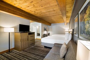 Bureau, fer et planche à repasser, Wi-Fi, draps fournis