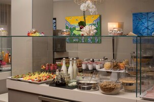 Daily buffet breakfast for a fee