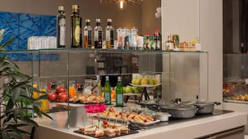 Daily buffet breakfast for a fee