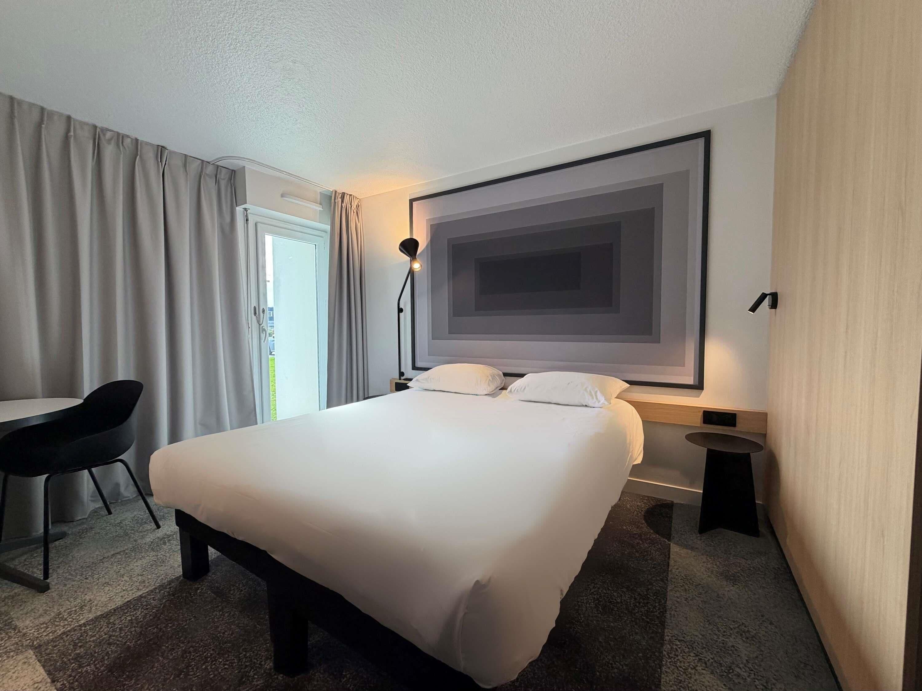 Standard Room, 1 Double Bed | Premium bedding, desk, soundproofing, iron/ironing board