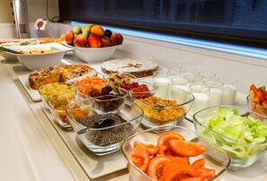 Daily buffet breakfast for a fee
