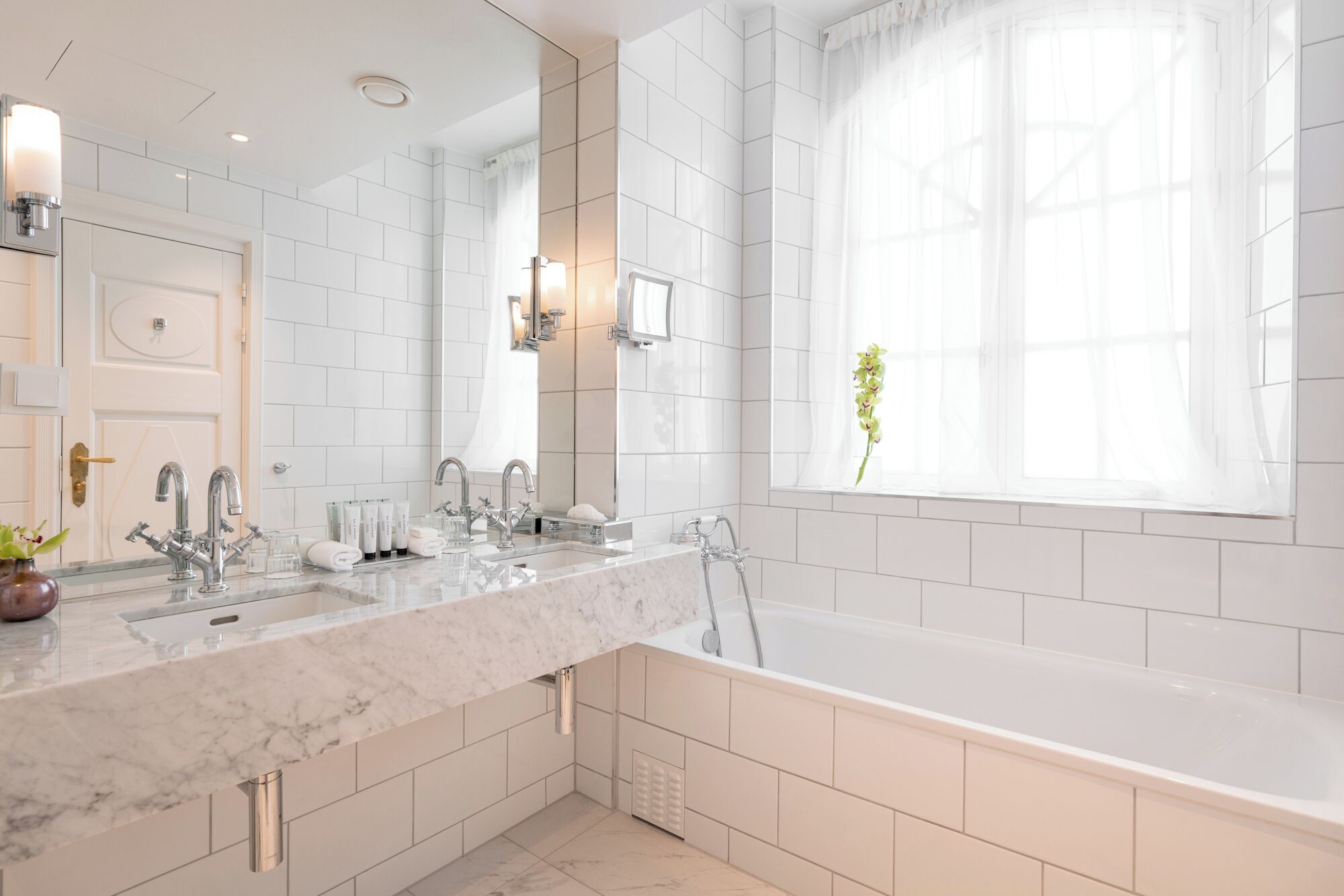 suite | bathroom | shower, hair dryer, towels