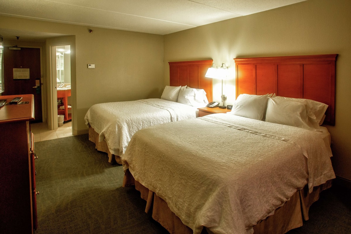 Room, 2 Queen Beds