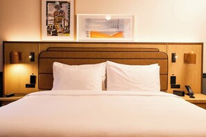 Room, 1 King Bed (Swanky King) | 1 bedroom, premium bedding, Tempur-Pedic beds, desk