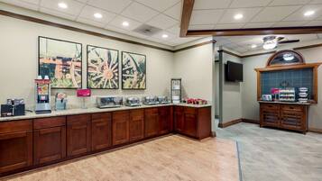 Free daily buffet breakfast