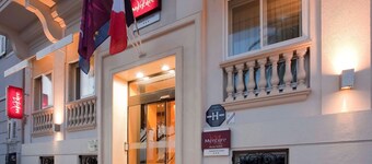 Mercure Nice Marche aux Fleurs