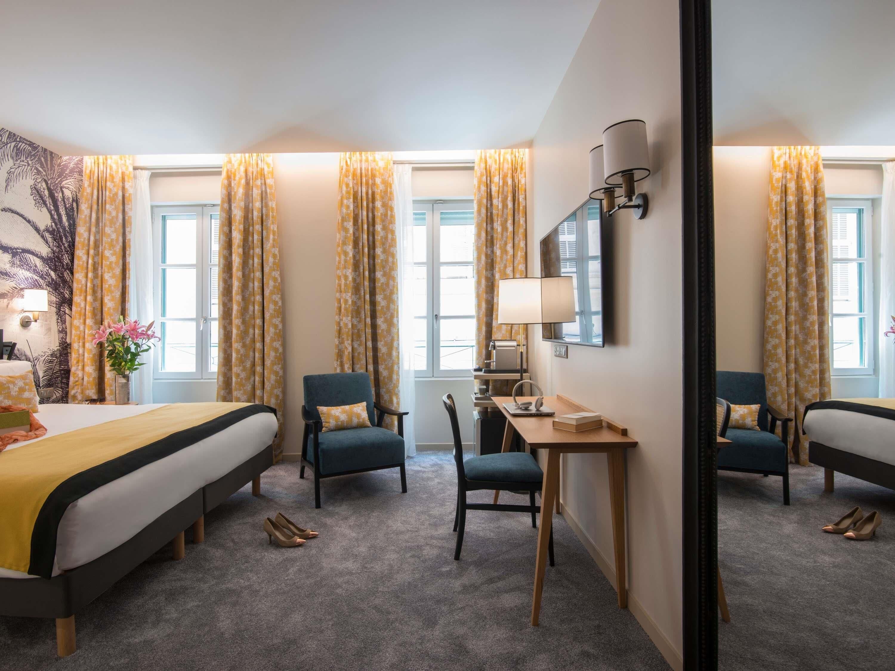 Privilege, Triple Room, 1 Double Bed with Sofa bed | Premium bedding, in-room safe, desk, blackout drapes