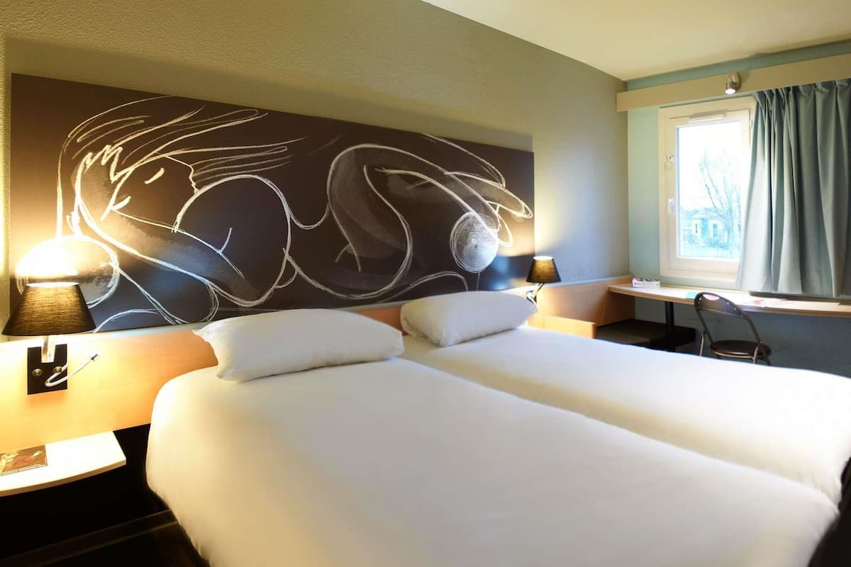 Standard Room, 2 Single Beds