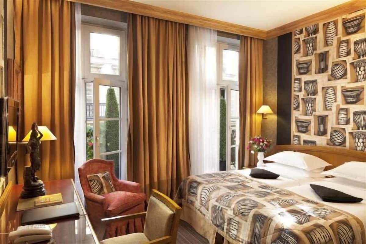 Ropa de cama hipoalergénica y minibar