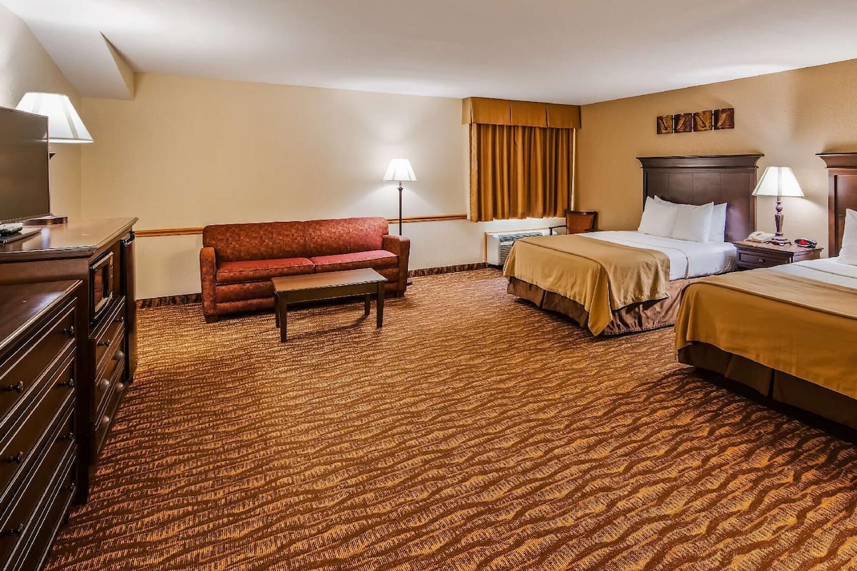 Insonorización, tabla de planchar con plancha y cunas gratuitas