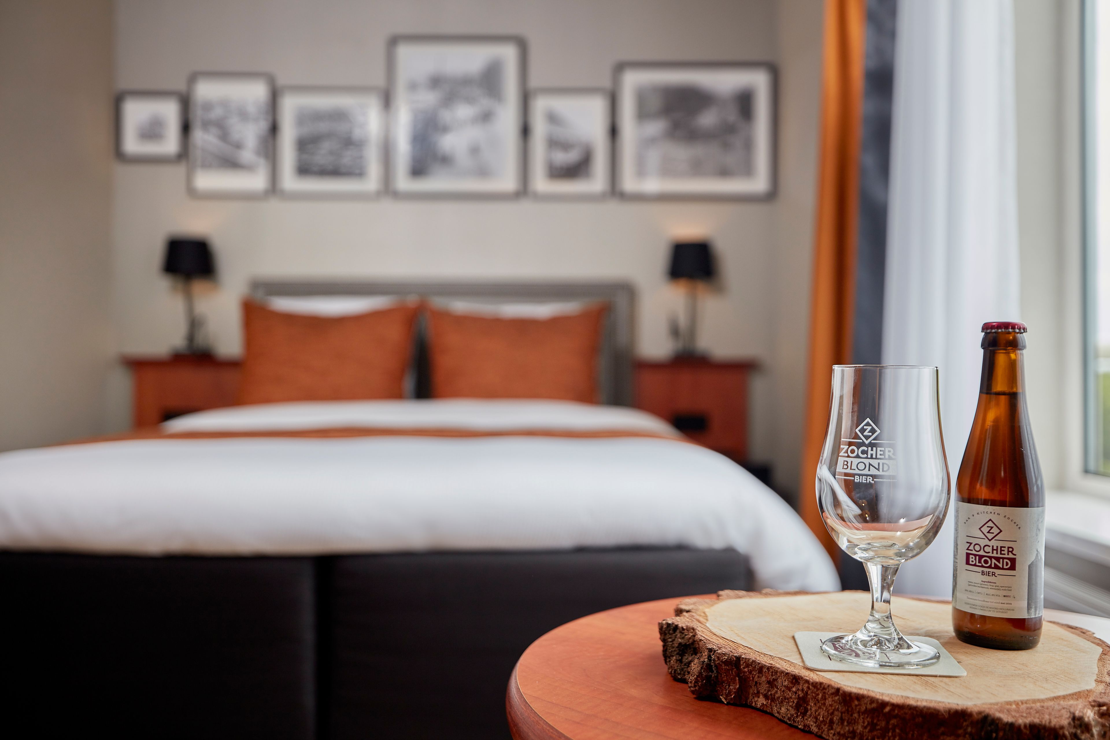 Photo - Carlton Square Hotel