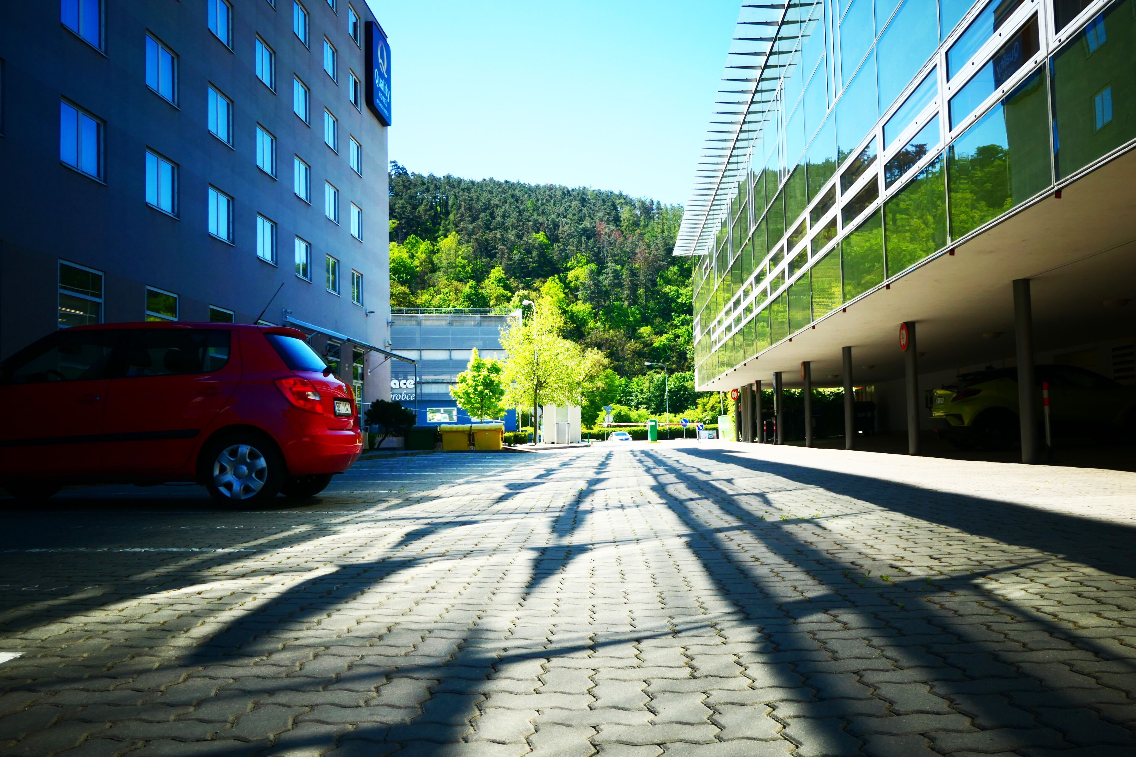 self-parking (surcharge) 390 per night