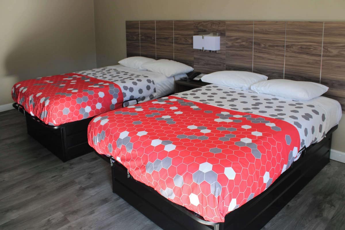 Couette en duvet, bureau, rideaux d’obscurcissement