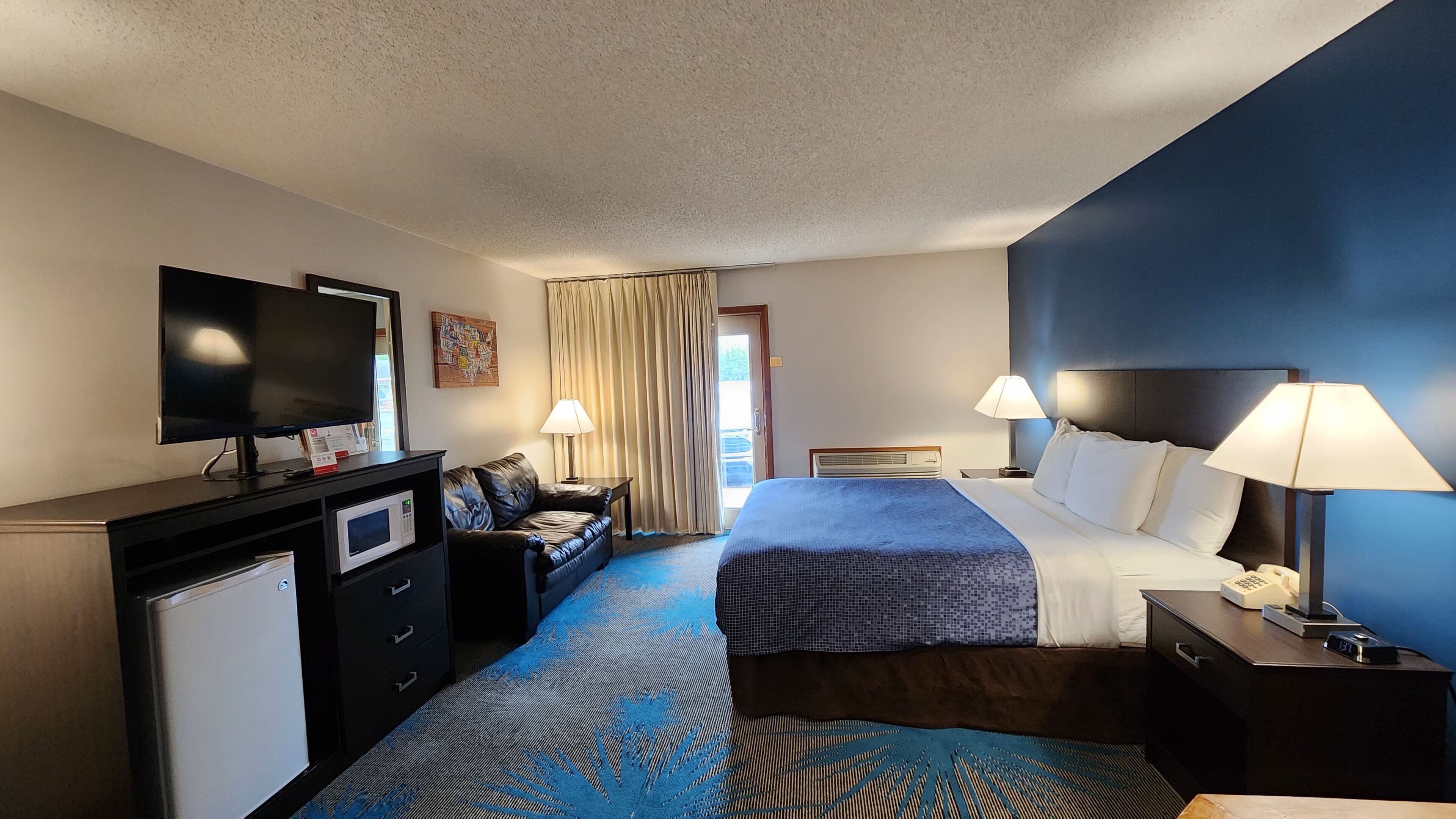 room, 1 king bed, non smoking (upgrade) | premium bedding, pillow-top beds, cots/infant beds, rollaway beds