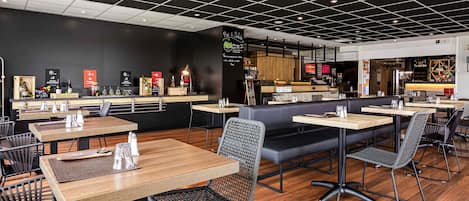 Dinner served, French cuisine