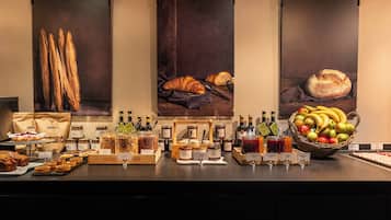 Dagelijks ontbijtbuffet (EUR 17.50 per persoon)