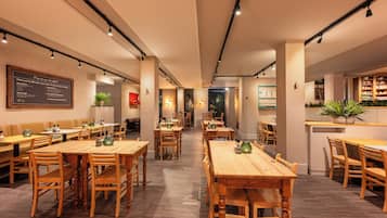 Daily buffet breakfast (EUR 17.50 per person)