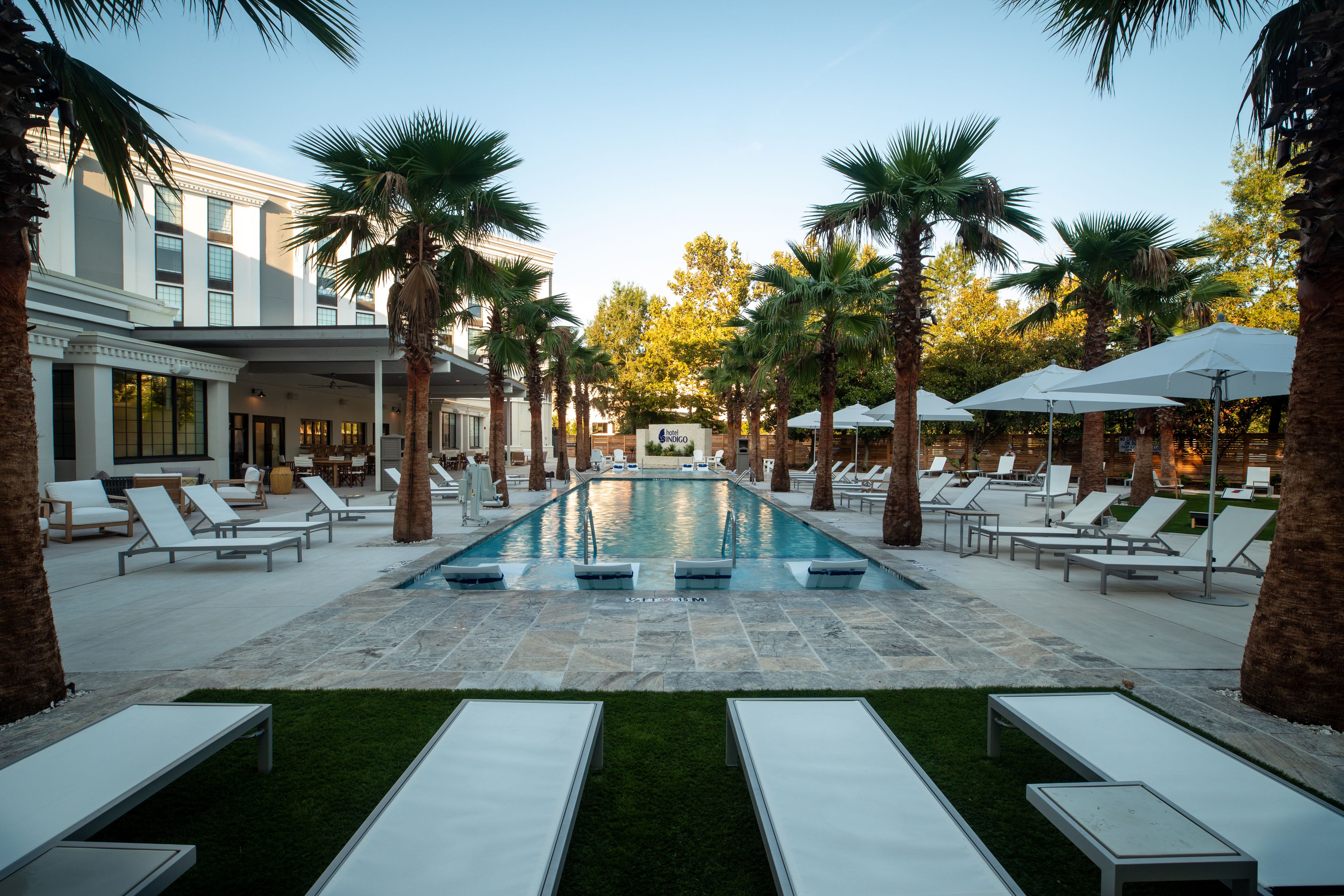 outdoor pool, free pool cabanas, pool loungers