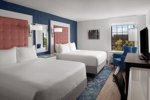 Habitación estándar | Escritorio, espacio para trabajar con laptop y cortinas blackout 