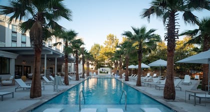 Hotel Indigo Mount Pleasant by IHG