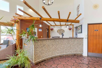 Best Western Kiva Inn