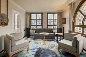 Junior Suite, 1 Double Bed | Living room