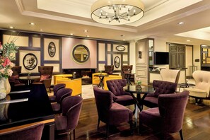 Se sirven desayunos, almuerzos y cenas