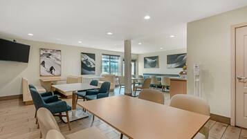 Free daily full breakfast