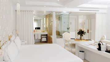 1 habitación, ropa de cama de alta calidad y minibar