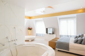 Presidential Suite | Bathroom