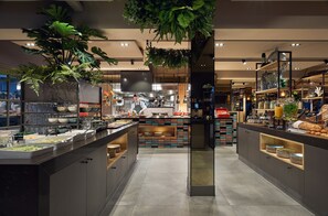 Daily buffet breakfast (EUR 19.50 per person)