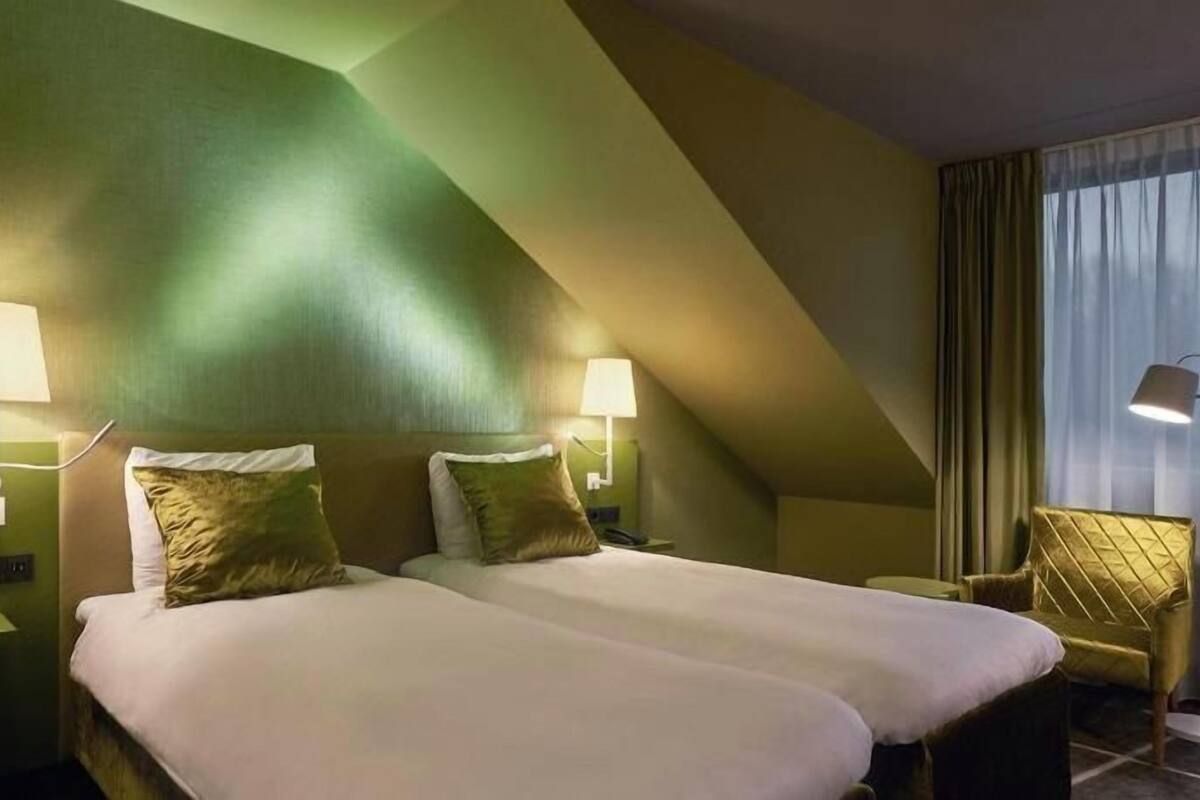 Premium bedding, pillow-top beds, free minibar, in-room safe