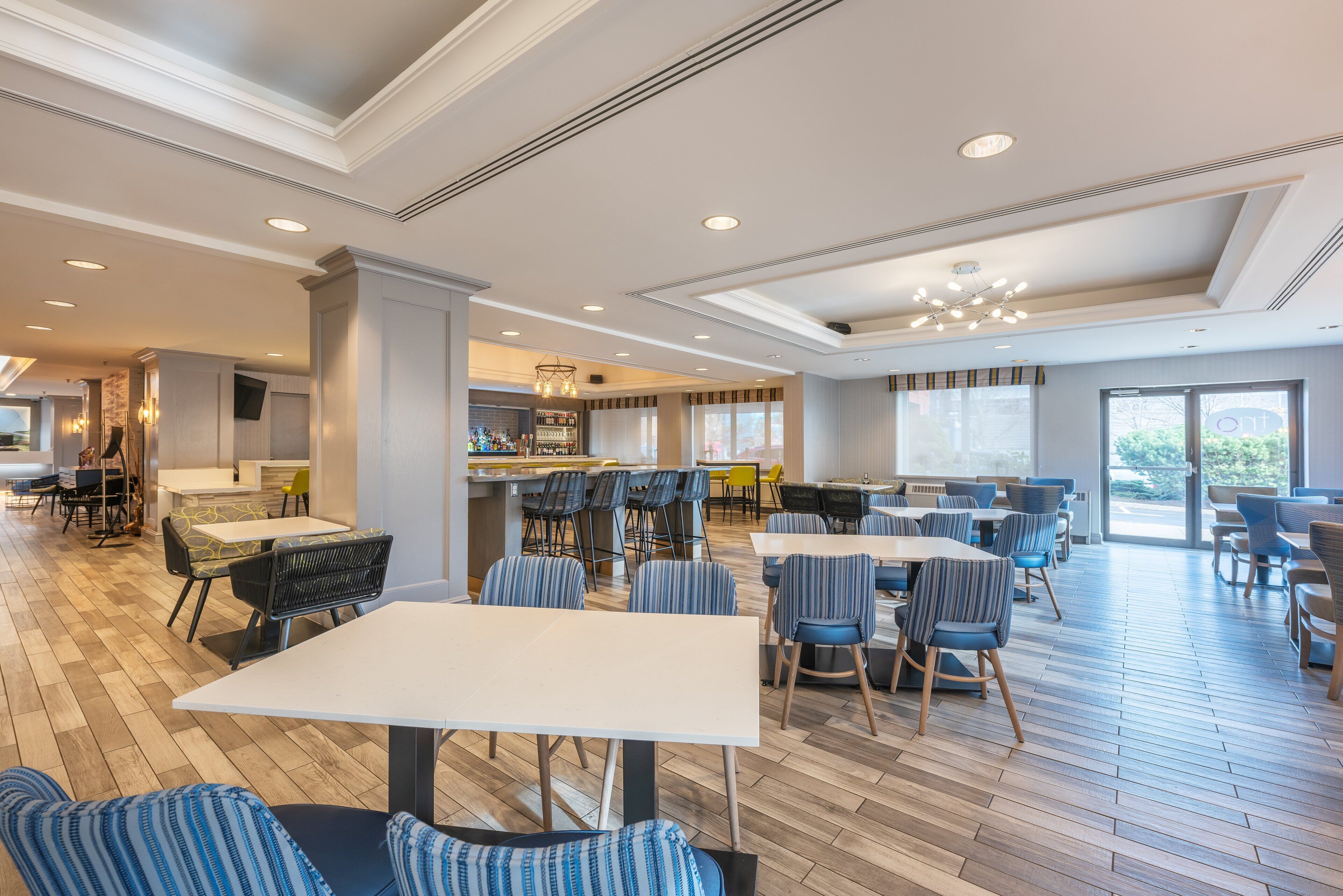 breakfast and dinner served