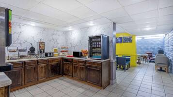 Petit déjeuner continental compris tous les jours