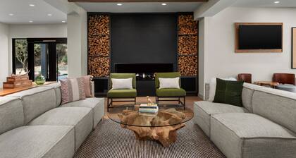 The Inelle, Oakhurst Yosemite, a Tribute Portfolio Hotel