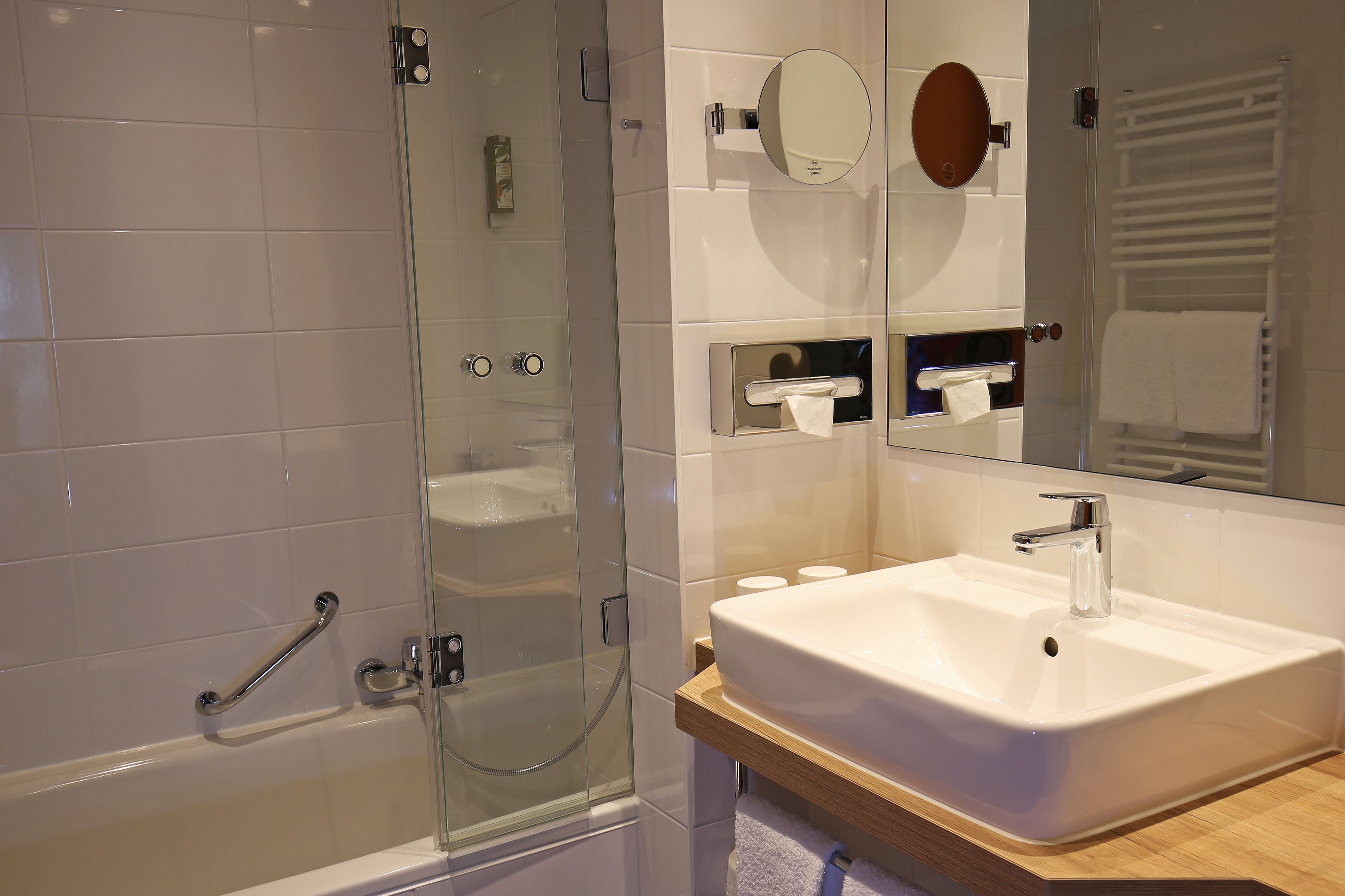 eco-friendly toiletries, hair dryer, towels