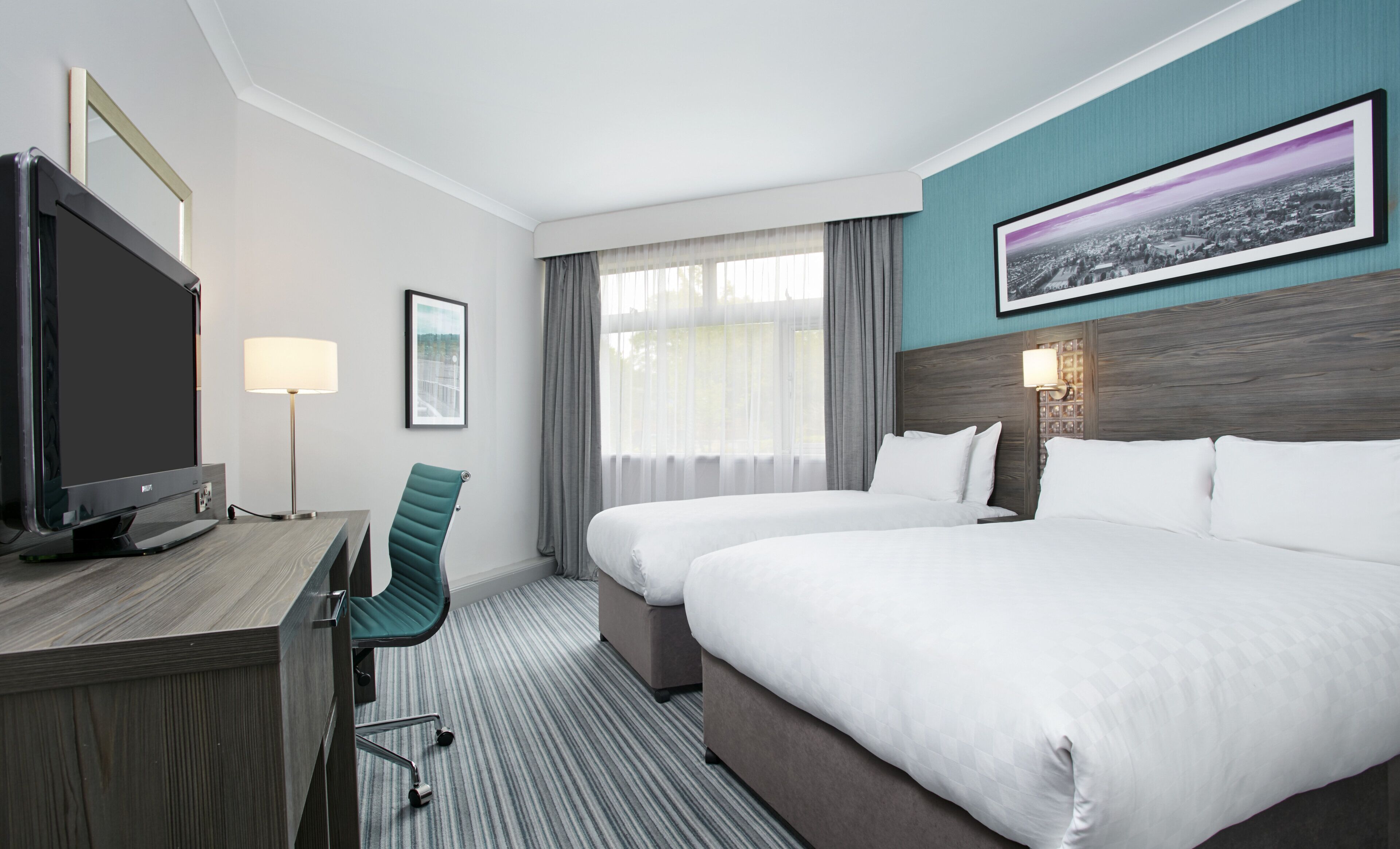 Superior Room Double and Single bed | Desk, laptop workspace, soundproofing, iron/ironing board
