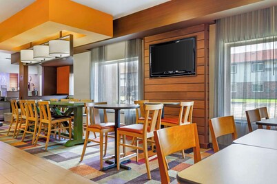 Comfort Inn & Suites Green Bay Stadium Area