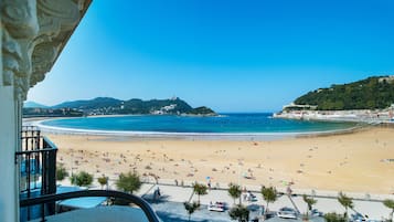 Sulla spiaggia, teli da spiaggia