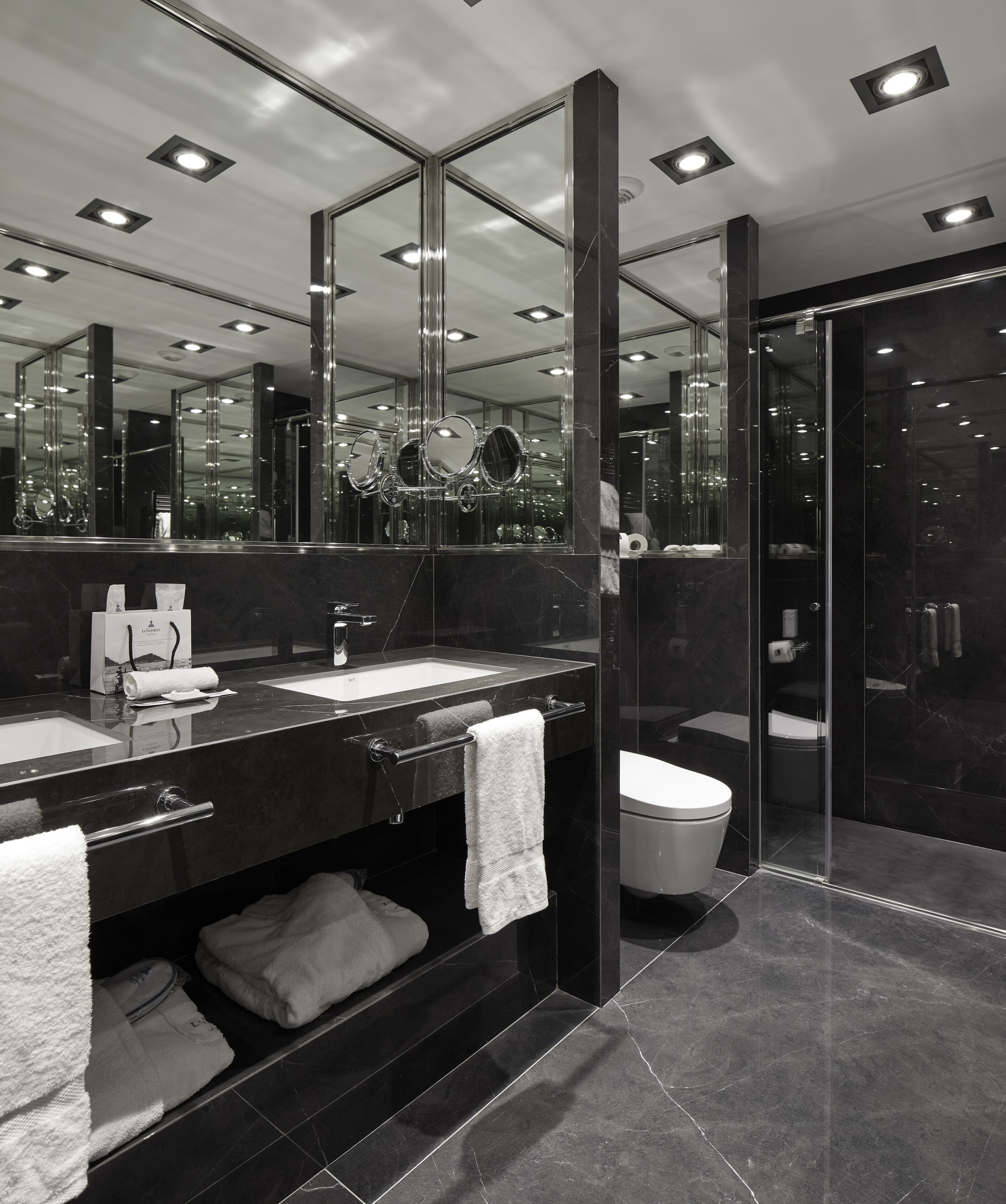 Photo - Hotel de Londres y de Inglaterra